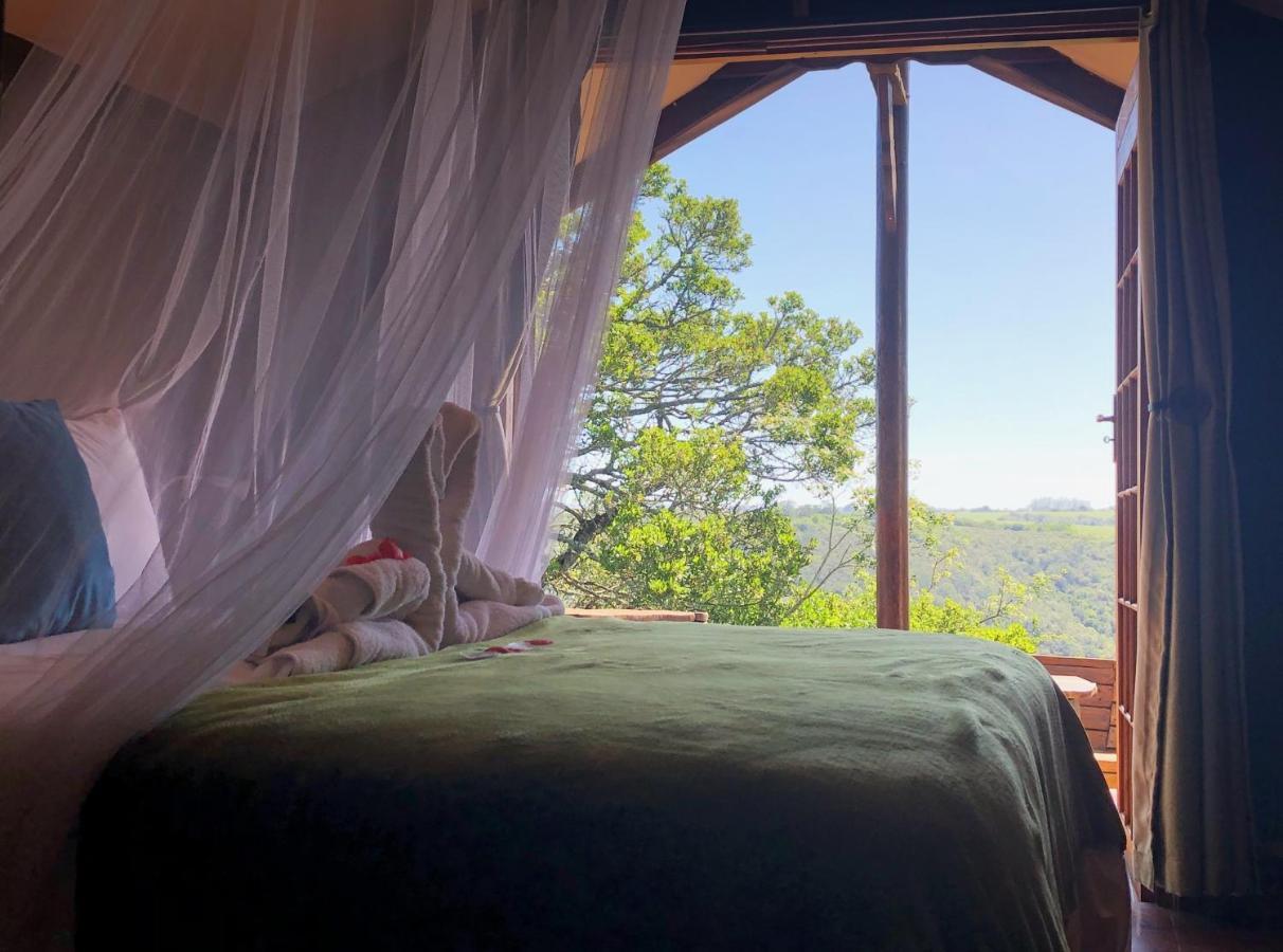 เทนิควา ทรีท็อป Hotel Karatara Settlement ภายนอก รูปภาพ