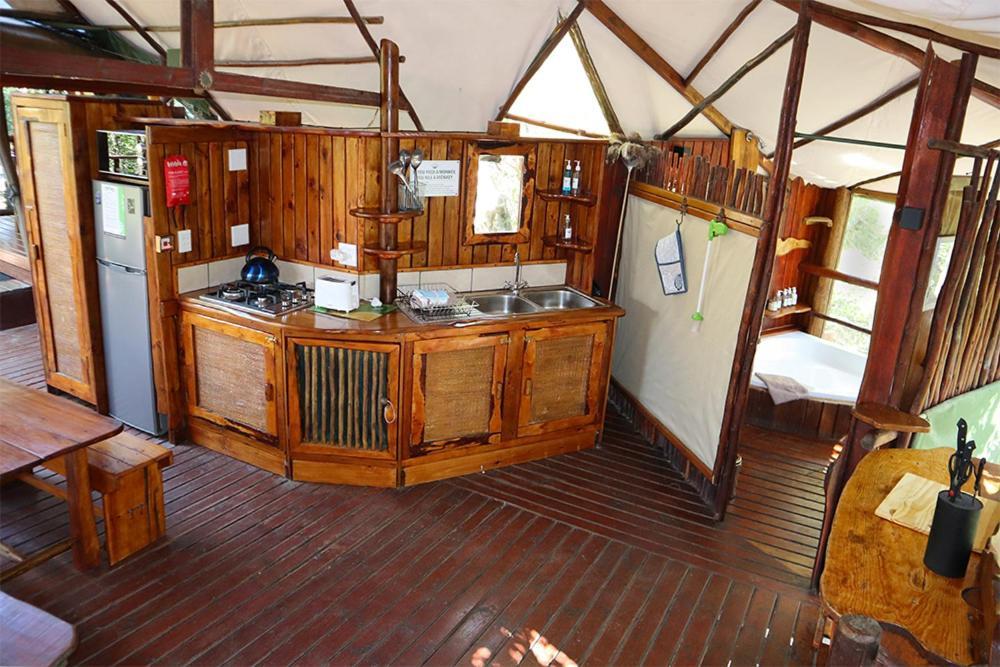 เทนิควา ทรีท็อป Hotel Karatara Settlement ภายนอก รูปภาพ
